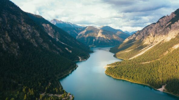 photo of a mountain lake or surface water resources | credit Johannes Ludwig for unsplash