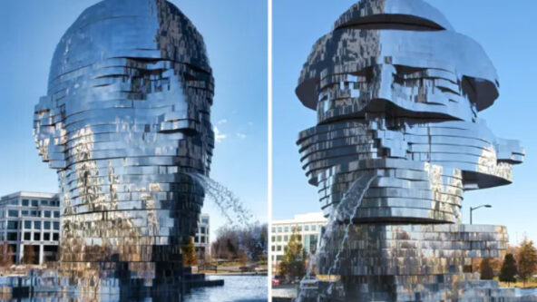 photo of Metalmorphosis Fountain by artist David Černý. The Charlotte, North Carolina fountain embodies the significant impact of data integration and collaboration we are seeing among water management agencies for water efficiency. | photo credit DeMilked.com